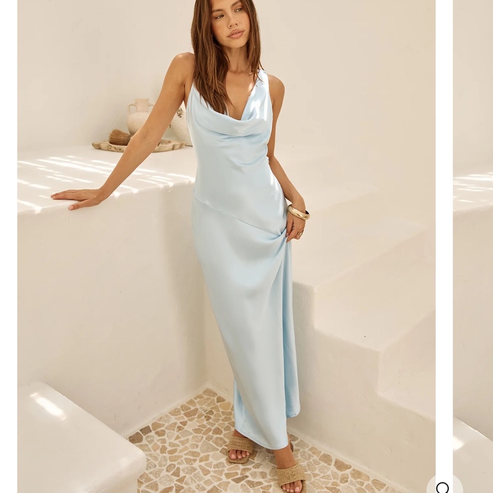 Elegant Light Blue Maxi Dress